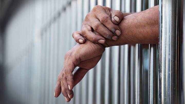 Sentencian a 12 años de cárcel a sujeto acusado de robar en un hotel