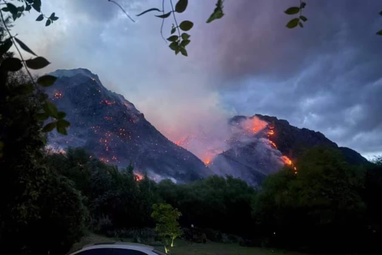 Más de 200 hectáreas se vieron afectadas por el incendio en Epuyén
