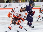 Late goal helps Bowling Green hockey sweep Princeton