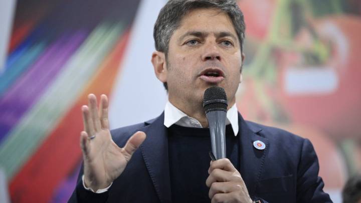 Axel Kicillof lanzó un sistema digital obligatorio para contratar obras públicas en la Provincia