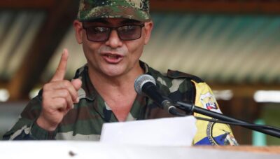Alias Iván Mordisco amenaza al Gobierno colombiano tras la muerte de menores en bombardeos