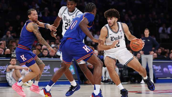 Cameron Boozer make his Champions Classic debut in win over Kansas