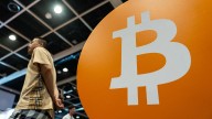 A $25-Billion Bitcoin Bet Is Fraying As Doubt Hits Big Buyers