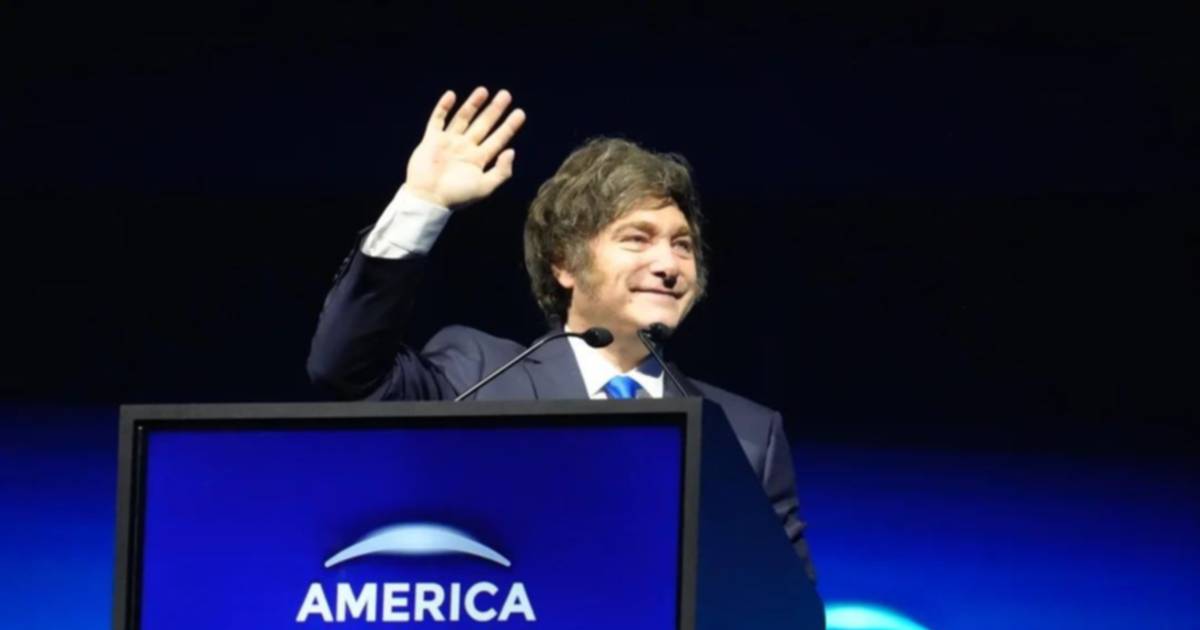 Milei ya se encuentra en Bolivia para la asunción de Rodrigo Paz Pereira