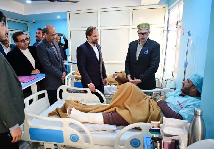 CM Omar Abdullah meets injured in Nowgam, assures full medical support