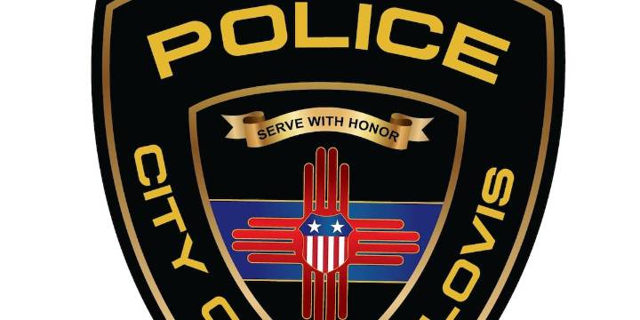 Clovis police investigating shooting that left man wounded