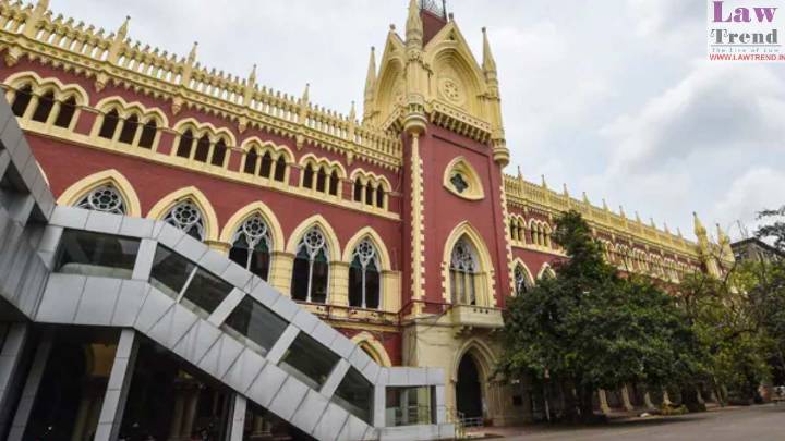 Calcutta High Court Sets Aside Single Bench Order Terminating 32,000 Primary Teachers; Says Entire Process Cannot be Cancelled for Specific Irregularities