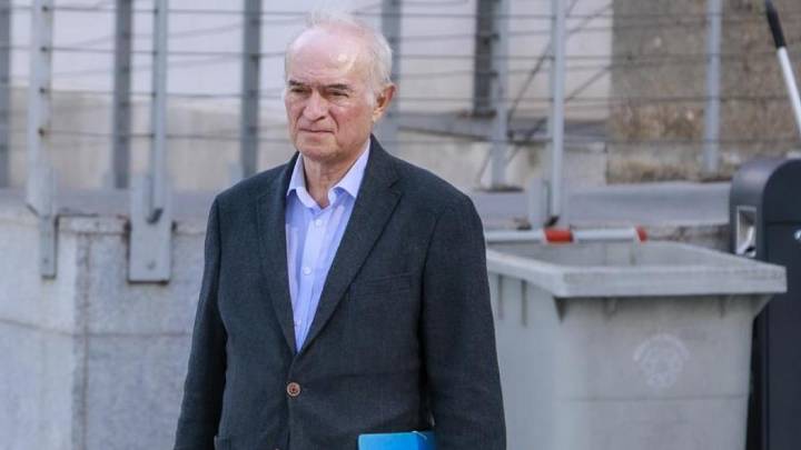 El juez Peinado recurre a la sentencia del procés para imputar a otro alto cargo de la Moncloa