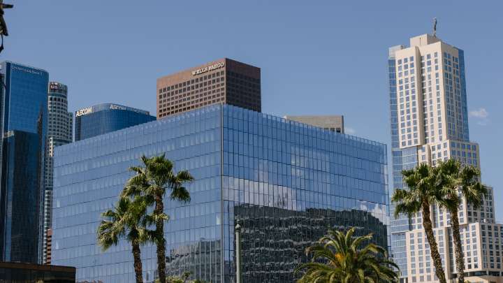 Santa Ana winds return, bringing dry, warmer conditions