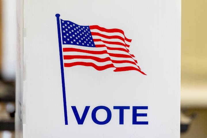 Michigan Republicans ask AG Pam Bondi to monitor state elections with Benson on ballot