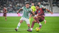 O Deportivo vence en Córdoba (1-3) e volve liderar a Segunda División