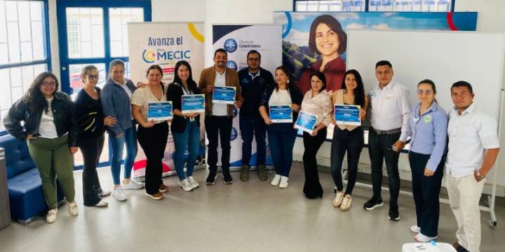 Conversatorios de control interno impulsan la excelencia y la transparencia en 11 provincias de Cundinamarca