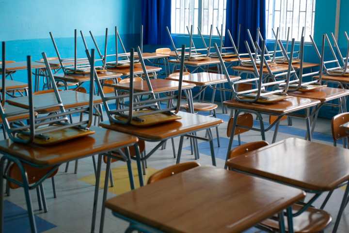Alarma en educación municipal: profesores de Talca advierten despidos masivos por PADEM 2026