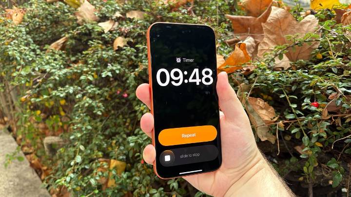 Hate the new sliders for switching off alarms and timers in iOS 26.1? Here's how to bring back the buttons