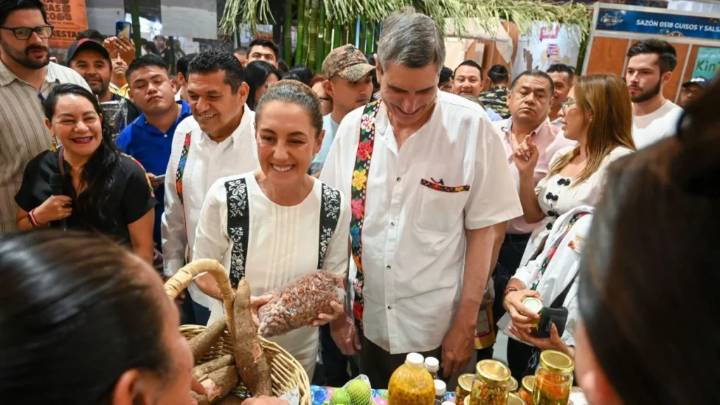 Sheinbaum anuncia construcción de planta de Chocolates del Bienestar