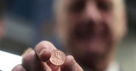US Mint presses its last pennies as production of the coin comes to an end