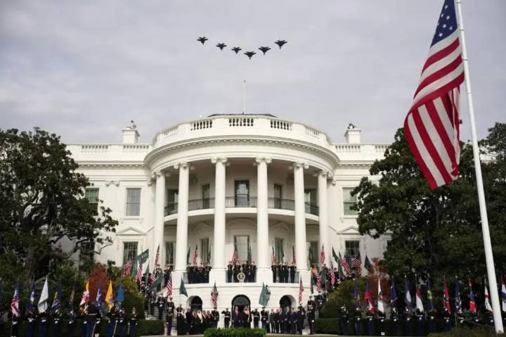 Aborto, diversidad, equidad e inclusión se consideran violaciones de los derechos humanos, según funcionarios estadounidenses