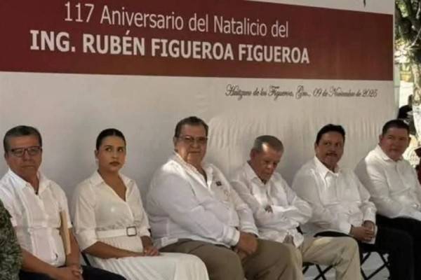 Anuncia Guerrero homenaje a guerrilleros tras polémica