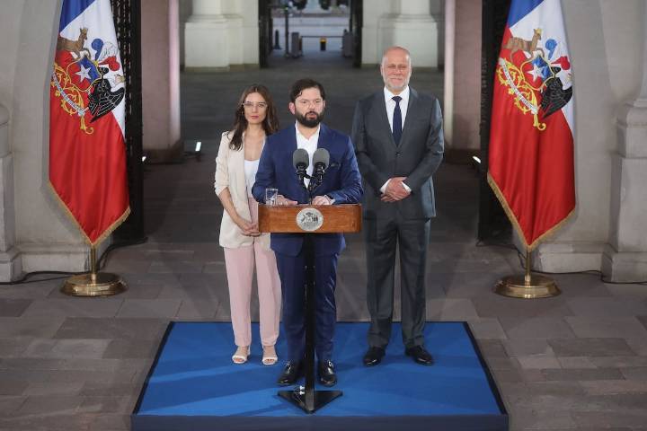 VIDEO. Presidente Boric felicita a Jara y Kast por pasar a segunda vuelta y los llama a tener un debate “con altura de mira”
