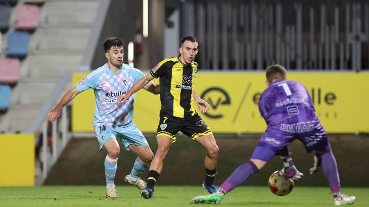 La Ponferradina suma un punto de mucho valor ante el Barakaldo