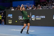 "Llevo a Atenas en mi corazón". Djokovic le ganó por primera vez a un chileno, en "su torneo" y festejó... hablando en griego