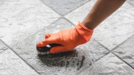 10 Easy Ways To Remove Stubborn Grease Stains From Kitchen Floors