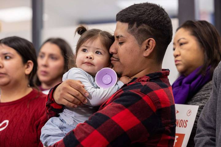 Chicago Dad Says Daughter, 1, Was Hit by Border Patrol Pepper Spray