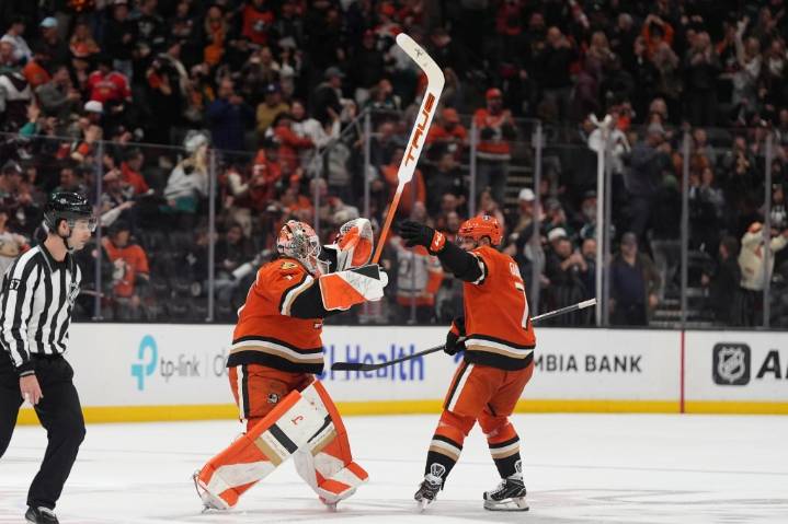Ducks emerge from OT thriller atop taut division race