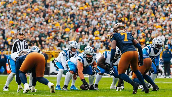 How the Panthers created and executed a blueprint to negate the Packers' pass rush