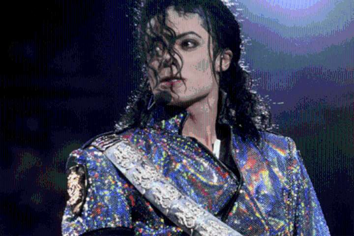 La vez que Michael Jackson cantó en español