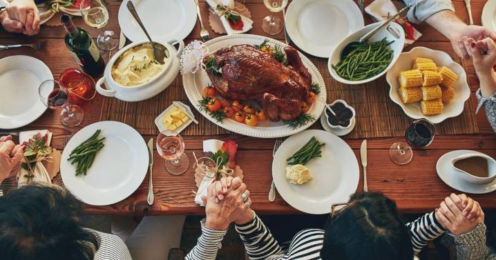 Thanksgiving, holiday meals don’t have to wreck the diet