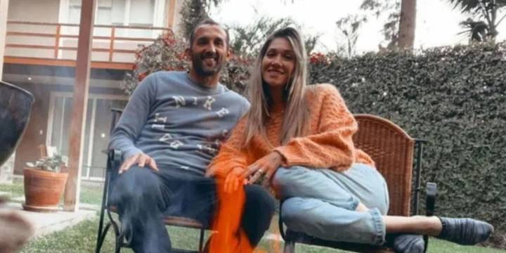 Esposa de Hernán Barcos rompió su silencio y defendió con todo al delantero de Alianza Lima: “Siempre del lado correcto”
