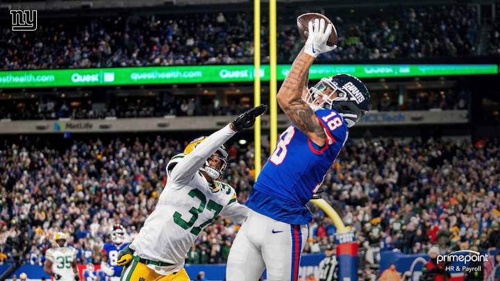 Giants reunite with wide receiver Isaiah Hodgins