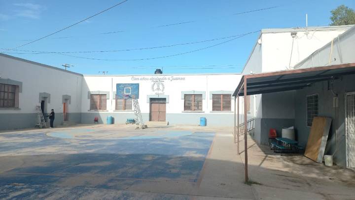 Restaurará Ichife parte antigua de escuela primaria Nicolás Bravo