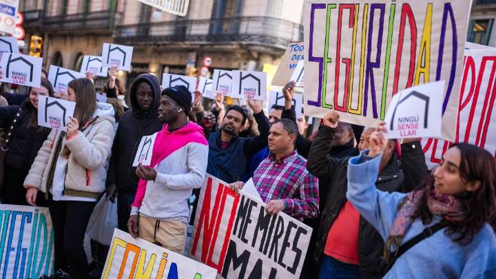El 38% de la población ocupada en Catalunya es pobre, alerta Càritas