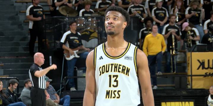 Golden Eagles blow past William Carey to claim Mayor’s Cup win