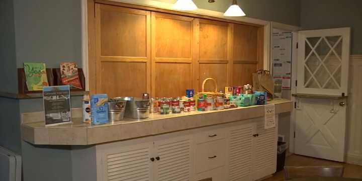 Metro area nonprofit offers free food pantries for SNAP recipients