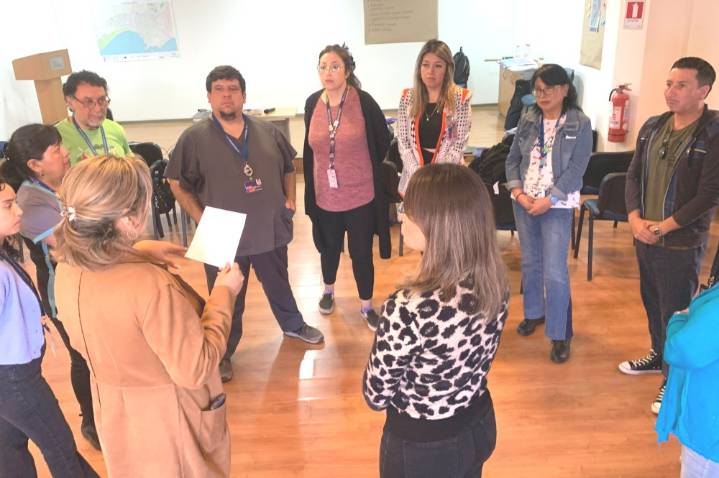 Servicio de Salud capacita a profesionales de Arica para prestar apoyo psicológico en emergencias y desastres