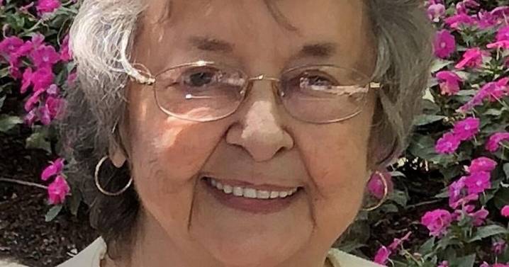 Vala Lois “Peggie” Wampler Dawson,
