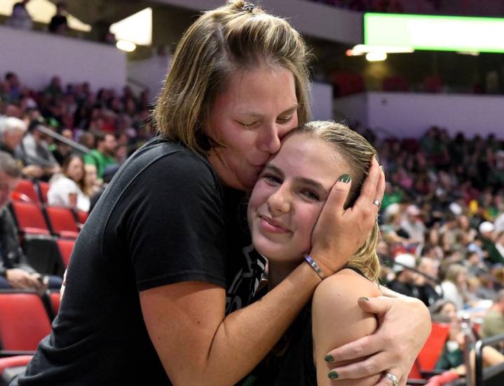 Volleyball notes: Lily Lipke follows mother at Providence