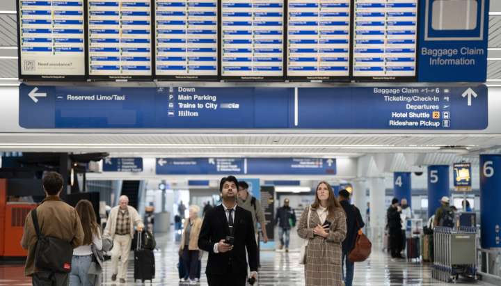 Cancellations hinder some travelers on mostly smooth morning at O'Hare amid FAA flight cuts