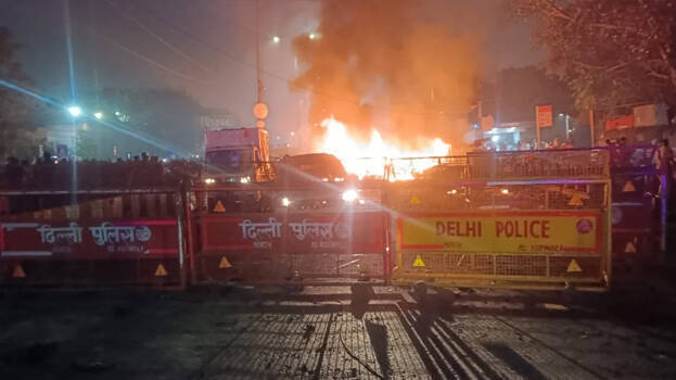Massive explosion near Red Fort rocks Delhi; death toll rises to nine