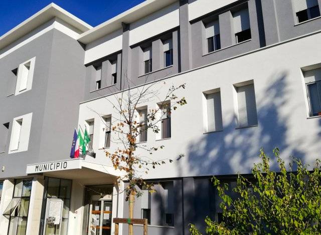 Man disguised himself as his dead mother to continue collecting her pension