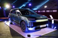 Hyundai IONIQ 9, el coche oficial del X Aniversario de OKDIARIO