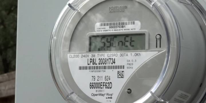 Utility company’s smart reader rollout causes confusion among customers