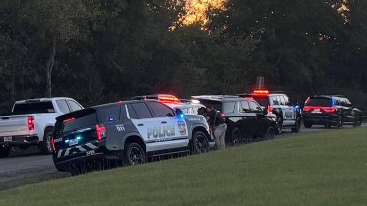 WATCH: Update on investigation into officer shot in Jacksonville