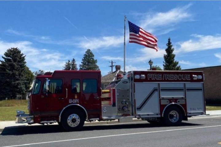 Fire Crews Contain Wenatchee Home Blaze; Cause Unknown