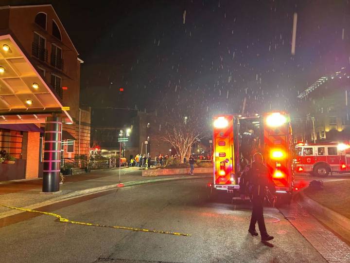 Car plunges into Baltimore’s Inner Harbor; one person rescued