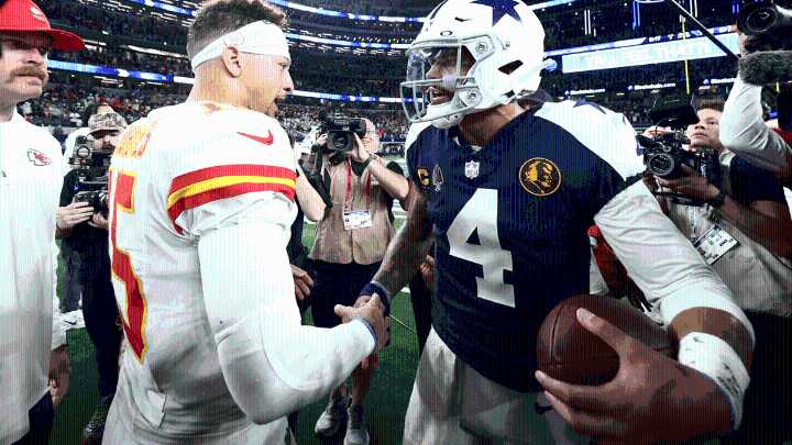 Cowboys, Dak Prescott edge Chiefs, Patrick Mahomes: Live updates and reaction from NFL Thanksgiving