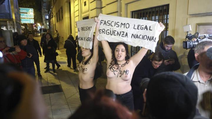 Detenido el presunto agresor de dos activistas de Femen durante un acto en honor a Franco